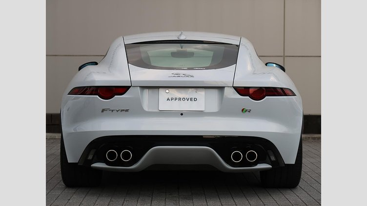 2019 認定中古車 Jaguar F-Type Yulong White V8Sチャージャー　550PS Rクーペ