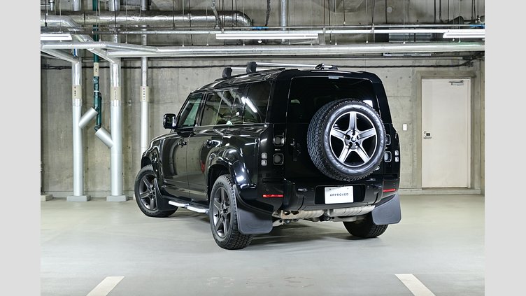 2022 認定中古車 Land Rover Defender 110 サントリーニブラック D300 AWD（AT） X