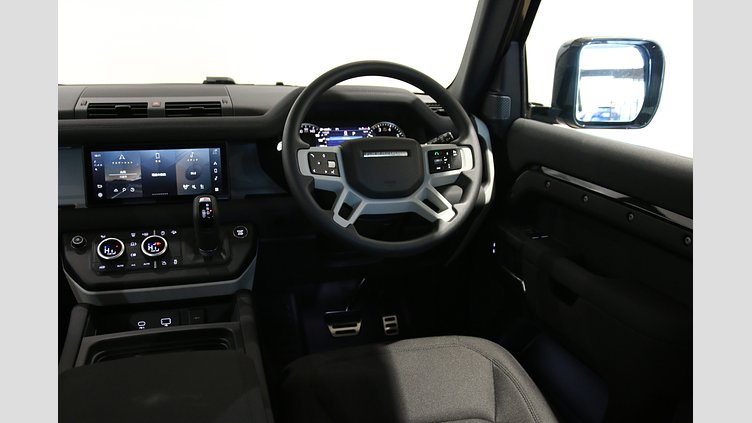 2023 認定中古車 Land Rover Defender 90 Santorini Black 2.0 litre i4P Petrol Standard P300