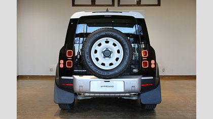 Defender 90 6
