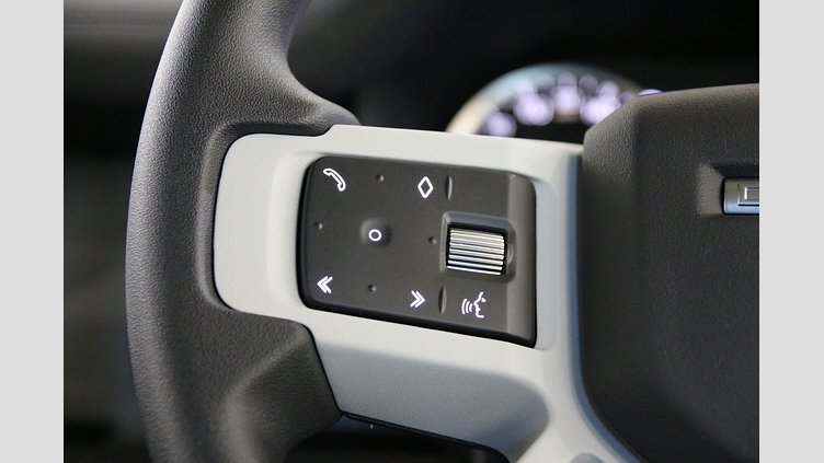 2023 認定中古車 Land Rover Defender 90 Santorini Black 2.0 litre i4P Petrol Standard P300