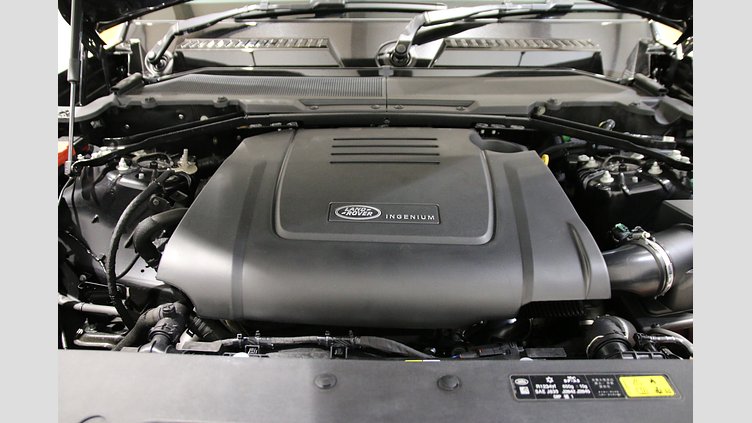 2023 認定中古車 Land Rover Defender 90 Santorini Black 2.0 litre i4P Petrol Standard P300