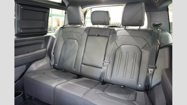 2024 認定中古車 Land Rover Defender 90 Carpathian Grey AWD X 300PS