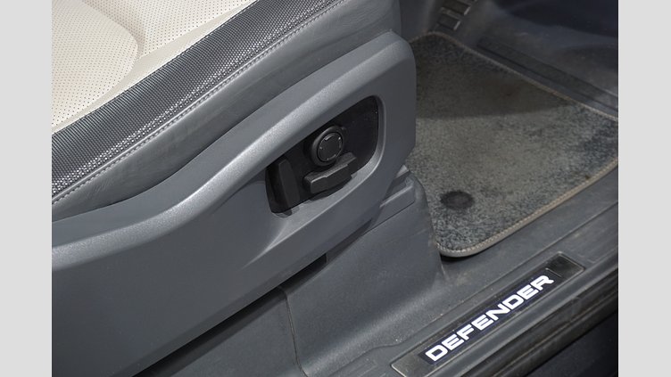 2023 認定中古車 Land Rover Defender 90 カルパチアングレイ D300 AWD（AT） X-DYNAMIC HSE