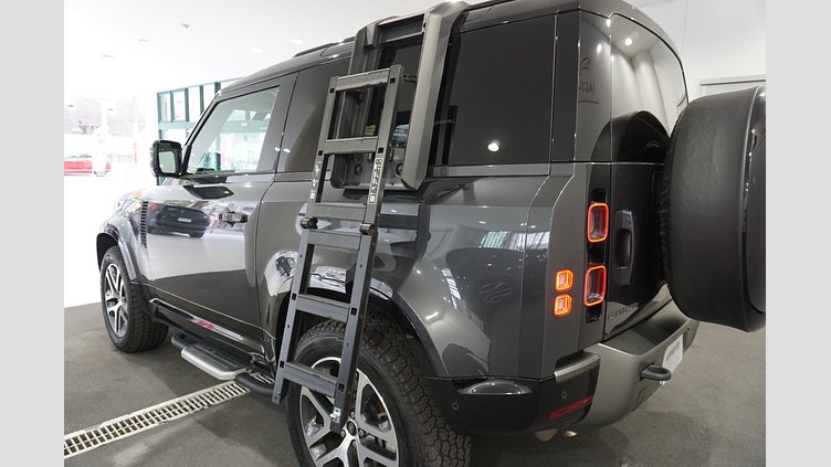 2023 認定中古車 Land Rover Defender 90 カルパチアングレイ D300 AWD（AT） X-DYNAMIC HSE