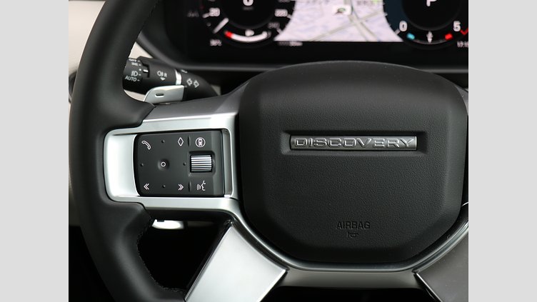 2024 認定中古車 Land Rover Discovery シリコンシルバー D350マイルドハイブリッド（ディーゼル） Dynamic SE