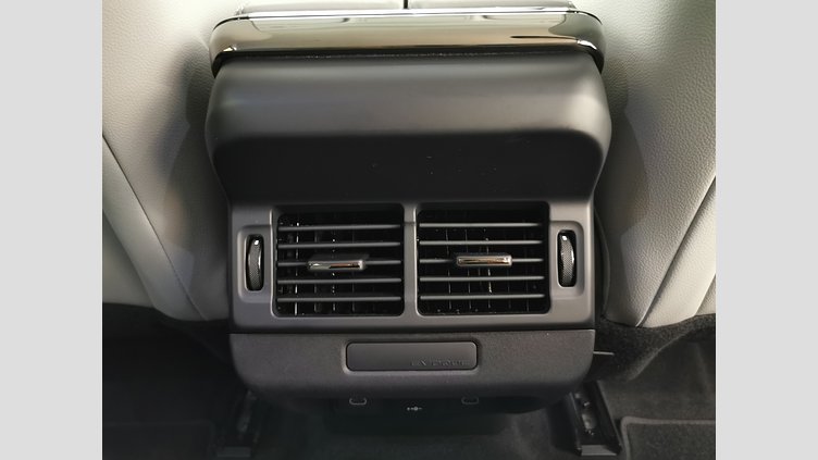 2024 認定中古車 Land Rover Range Rover Evoque カルパチアングレイ D200マイルドハイブリッド（ディーゼル） スタンダードホイールベース S