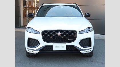 F-Pace 7