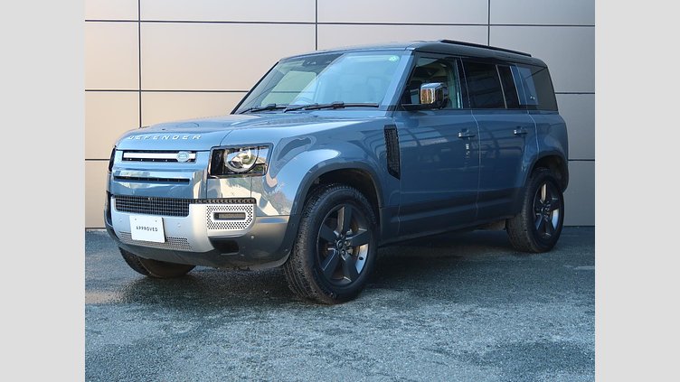 2024 認定中古車 Land Rover Defender 110 タスマンブルー P300 AWD（AT） SE