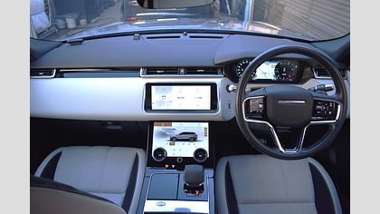Range Rover Velar 3