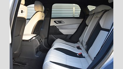 Range Rover Velar 4
