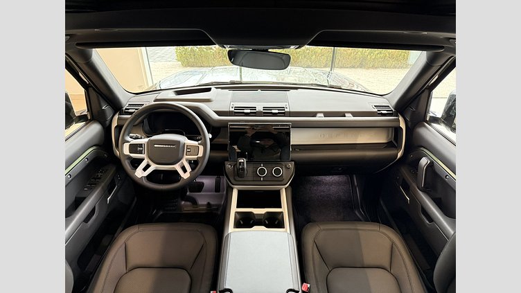 2025 Novo vozilo Land Rover Defender 110 Woolstone Green AWD X-Dynamic HSE 3.0D 350KS 7 SEATS