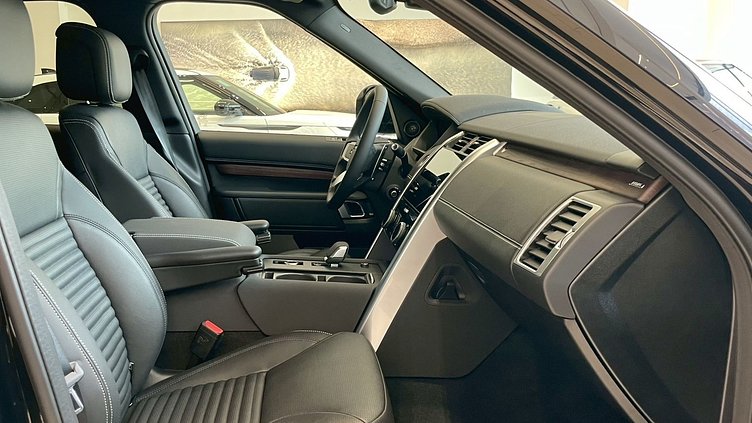 2025 新車 Land Rover Discovery Santorini Black D250 Dynamic SE