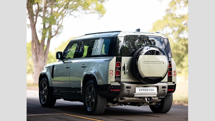 2025 Approved Land Rover Defender 110 Pangea Green 4x4 Auto D250 SE X-Dynamic