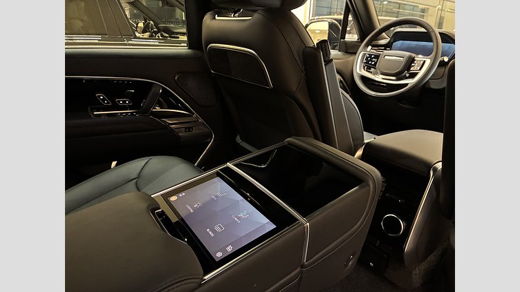 2025 Ny Land Rover Range Rover Constellation Blue in Gloss finish 4.4 V8 P8S AWD 5DR SWB Autobiography 530PS