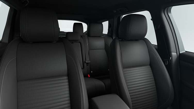 2025 新車 Land Rover Discovery Sport ヴァレジネブルー D200マイルドハイブリッド（ディーゼル） 標準ホイール Dynamic S