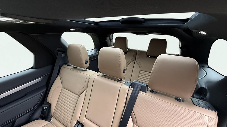 2024 Approved Land Rover Discovery Santorini Black 3.0 literes, soros 6 hengeres dízel, 300LE, automata váltó, összkerékhajtás Dynamic HSE	D300