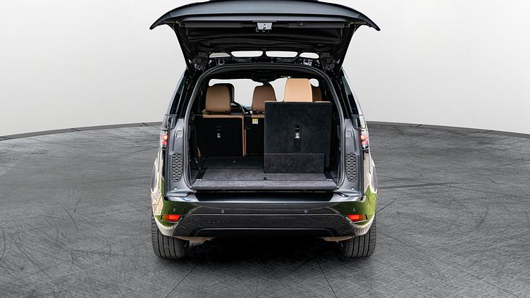 2024 Approved Land Rover Discovery Santorini Black 3.0 literes, soros 6 hengeres dízel, 300LE, automata váltó, összkerékhajtás Dynamic HSE	D300