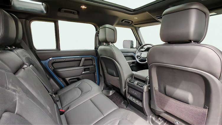 2025 Approved Land Rover Defender 110 Tasman Blue 3.0 literes, soros 6 hengeres dízel, 300LE, automata váltó, összkerékhajtás X-Dynamic HSE D300