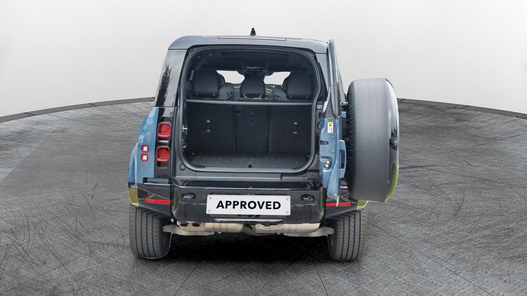2025 Approved Land Rover Defender 110 Tasman Blue 3.0 literes, soros 6 hengeres dízel, 300LE, automata váltó, összkerékhajtás X-Dynamic HSE D300