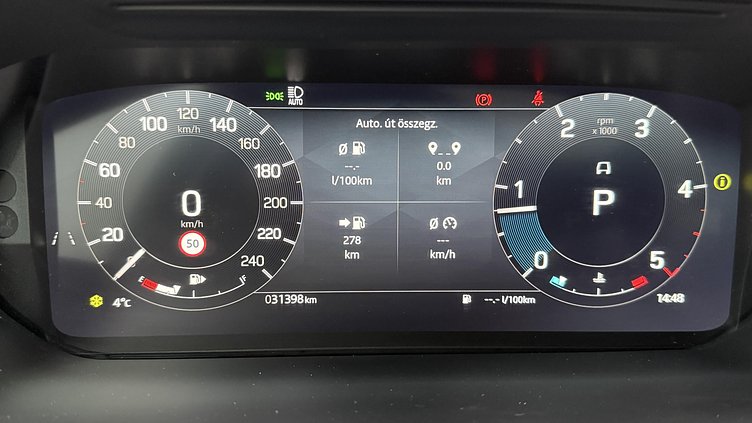 2024 Approved Land Rover Discovery Sport Hakuba Silver Ingenium 2,0 literes, soros négyhengeres 204 LE mild hybrid dízelmotor (automata), összkerékhajtás Normál tengelytáv Dynamic HSE