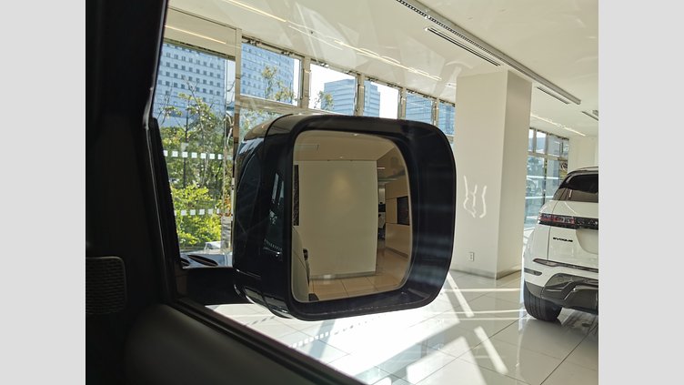 2023 認定中古車 Land Rover Defender 110 サントリーニブラック D300 AWD（AT） X-DYNAMIC HSE