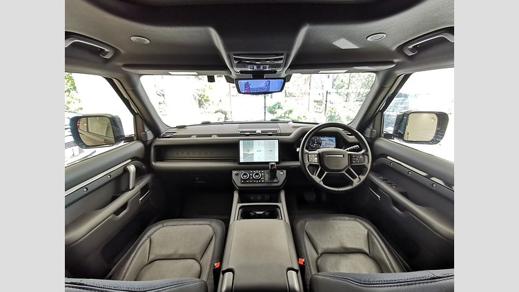 2023 認定中古車 Land Rover Defender 110 サントリーニブラック D300 AWD（AT） X-DYNAMIC HSE