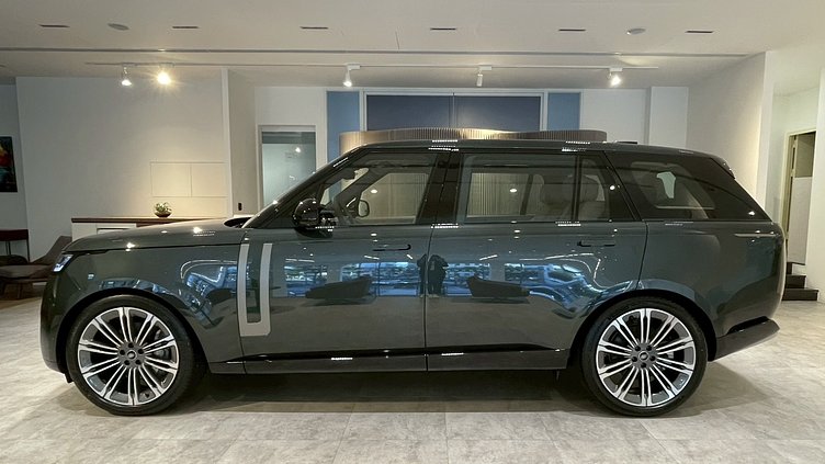 2025 新車 Land Rover Range Rover Belgravia Green P400 長軸距7人座 HSE