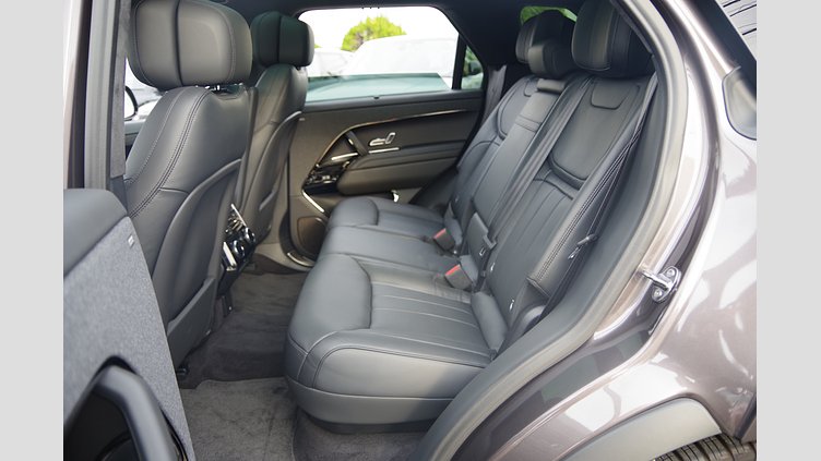 2024 認定中古車 Land Rover Range Rover Sport シャラントグレイ D300マイルドハイブリッド スタンダードホイールベース Autobiography