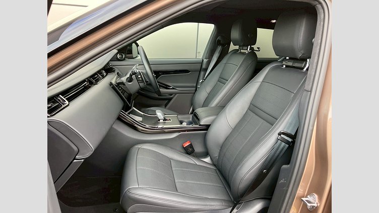 2024 認定中古車 Land Rover Range Rover Evoque コリンシアンブロンズ P250（ガソリン） スタンダードホイールベース AUTOBIOGRAPHY