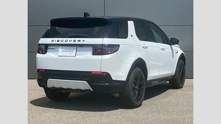 2024 認定中古車 Land Rover Discovery Sport オストゥーニパールホワイト D200マイルドハイブリッド（ディーゼル） 標準ホイール DYNAMIC SE