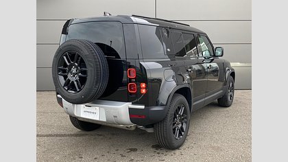 Defender 110 3