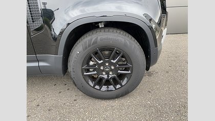 Defender 110 26