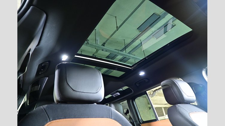 2023 認定中古車 Land Rover Defender 110 カルパチアングレイ D300 AWD（AT） X-DYNAMIC HSE