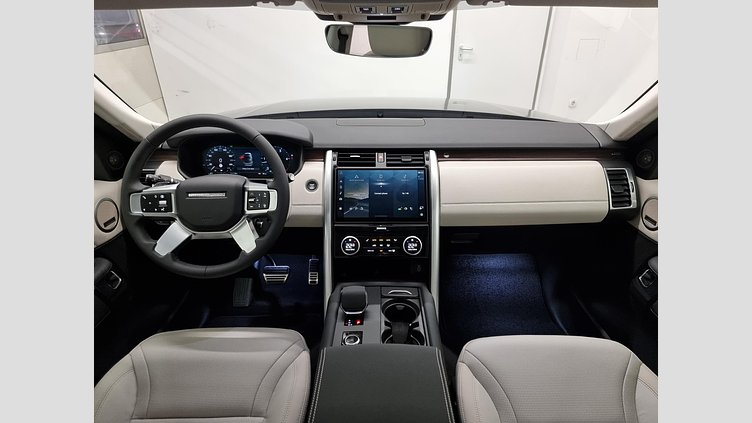 2025 Nova vozila Land Rover Discovery Charente Grey D250 AWD AUTOMATIC MHEV DYNAMIC SE