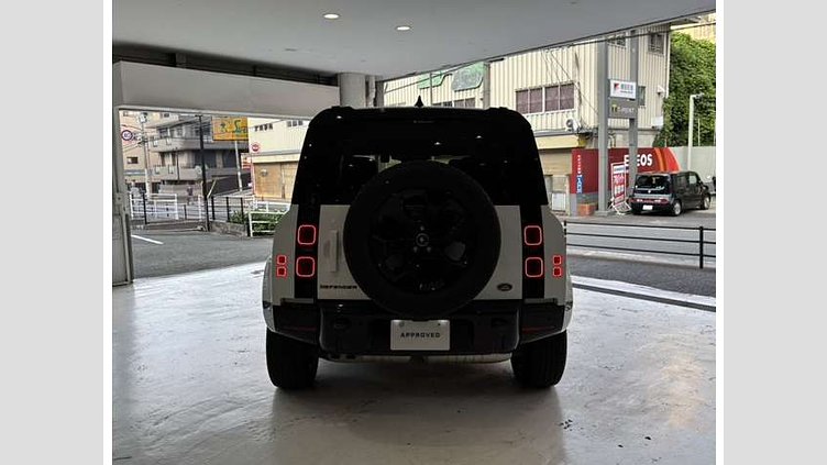 2023 認定中古車 Land Rover Defender 110 フジホワイト D300 AWD（AT） X-DYNAMIC SE