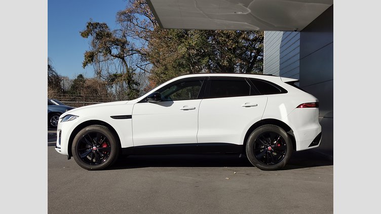 2022 認定中古車 Jaguar F-Pace フジホワイト P250 AWD（オートマチック） R-DYNAMIC BLACK