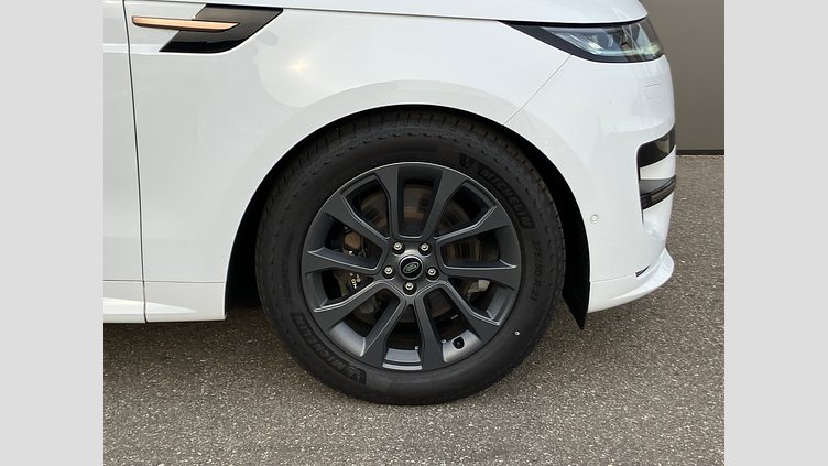 2024 認定中古車 Land Rover Range Rover Sport フジホワイト D300マイルドハイブリッド スタンダードホイールベース Dynamic HSE