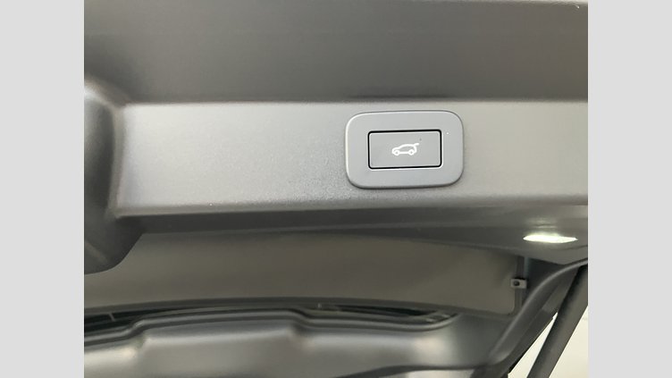 2024 認定中古車 Land Rover Range Rover Sport ボラスコグレイ P550eプラグインハイブリッド（ガソリン） スタンダードホイールベース Dynamic SE