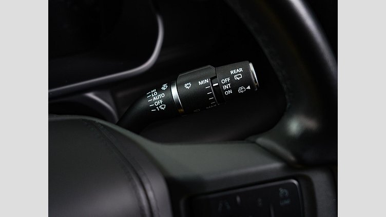 2022 認定中古車 Land Rover Defender 110 サントリーニブラック D300 AWD（AT） X