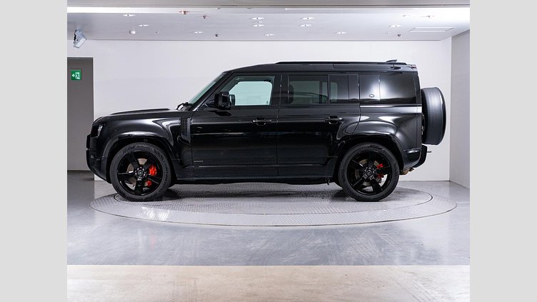 2022 認定中古車 Land Rover Defender 110 サントリーニブラック D300 AWD（AT） X