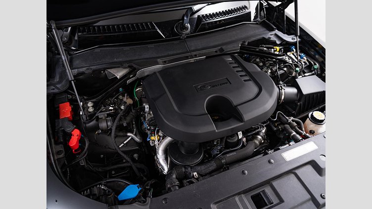 2022 認定中古車 Land Rover Defender 110 サントリーニブラック D300 AWD（AT） X