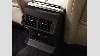 Range Rover Velar 12