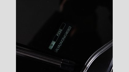 Range Rover Velar 25