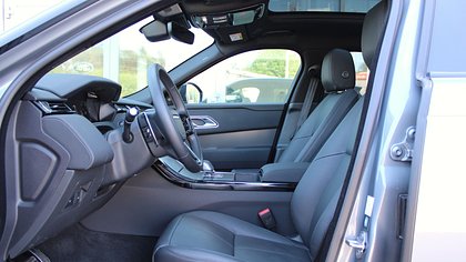 Range Rover Velar 10