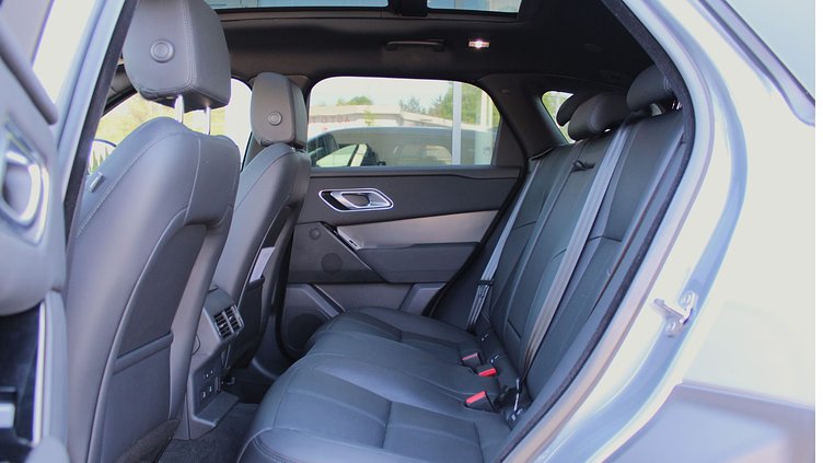 2023 Używany Land Rover Range Rover Velar Zadar Grey 2.0D 204 KM AWD Dynamic SE