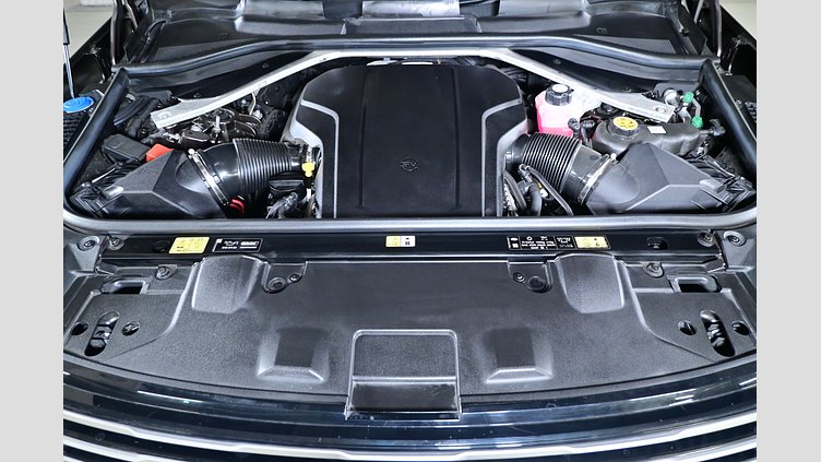 2024 認定中古車 Land Rover Range Rover トルマリンブラウン - サテンフィニッシュ 615 AWD（AT） スタンダードホイールベース SV