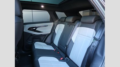 Range Rover Evoque 35