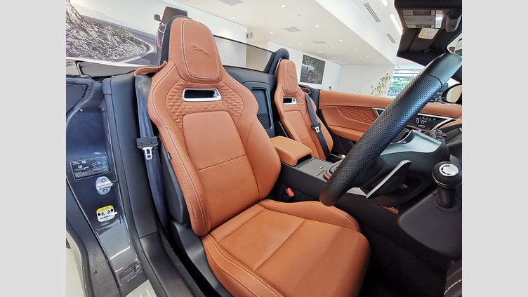 2022 認定中古車 Jaguar F-Type カルパチアングレイ P575 オートマチック 全輪駆動 F-TYPEコンバーチブル R