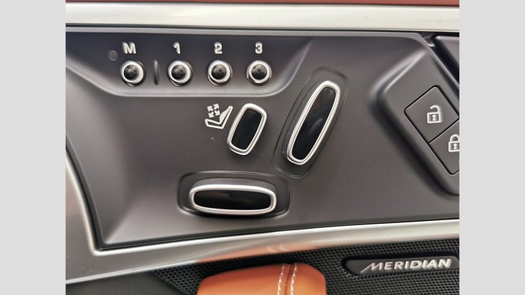 2022 認定中古車 Jaguar F-Type カルパチアングレイ P575 オートマチック 全輪駆動 F-TYPEコンバーチブル R